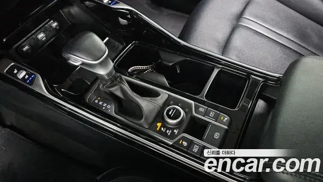 Kia Sorento 2020 — Фото 9/20
