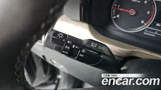Kia Sorento 2020 — Фото 15/20