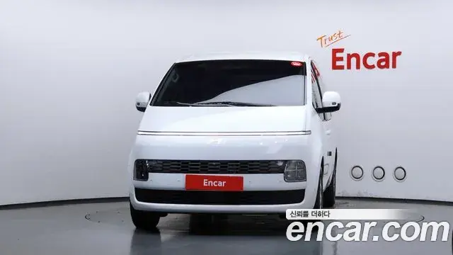 Hyundai Staria 2026 — Фото 3/20