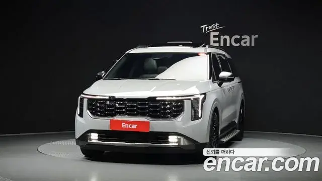 Kia Carnival 2024 — ფოტო 40/41