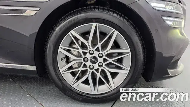 Genesis G80 2024 — Photo 27/30