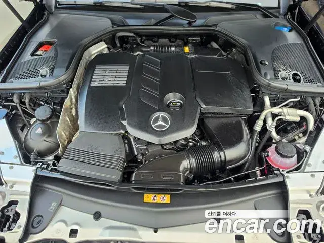 Mercedes-Benz E-Class 2023 — Фото 5/18