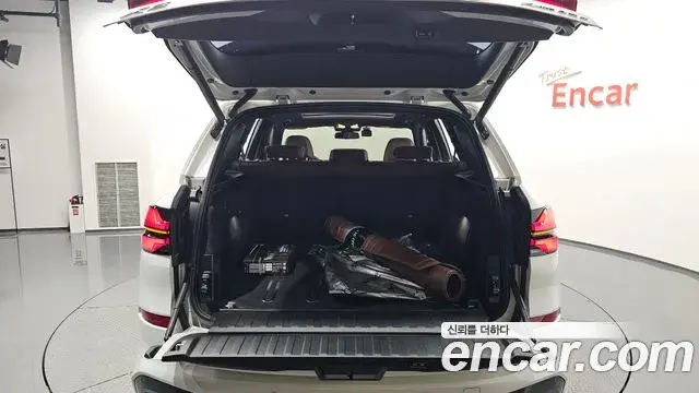 BMW X5 2024 — Photo 9/37