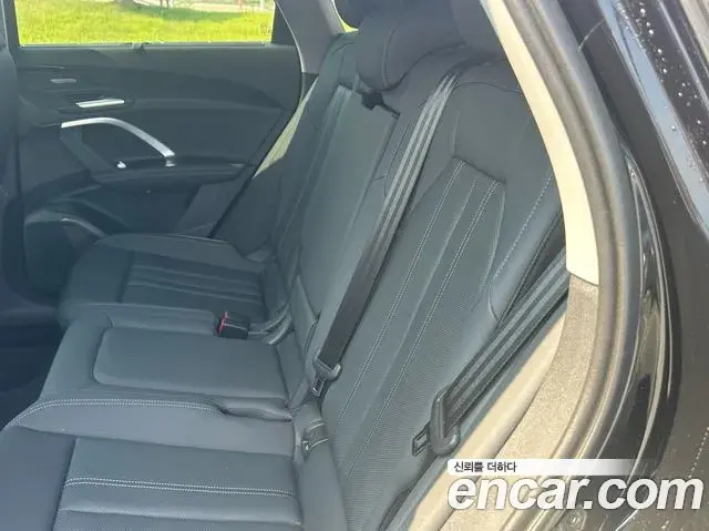 Audi Q5 2025 — Şəkil 11/20