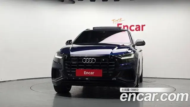 Audi Q7 2023 — Фото 3/20
