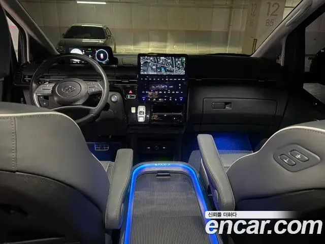 Hyundai Staria 2022 — Фото 7/11