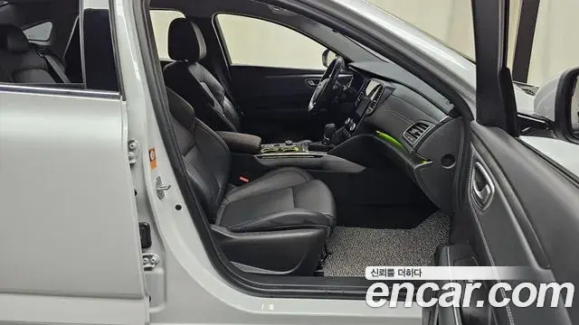 Renault Samsung SM6 2023 — Şəkil 13/30
