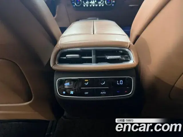 Genesis G80 2020 — ფოტო 2/20