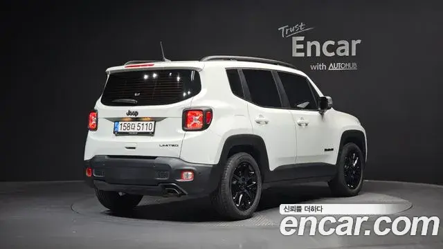Jeep Renegade 2022 — Photo 3/20
