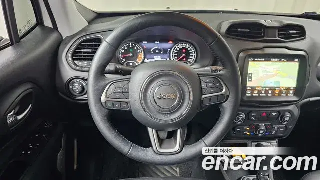 Jeep Renegade 2022 — Photo 4/20