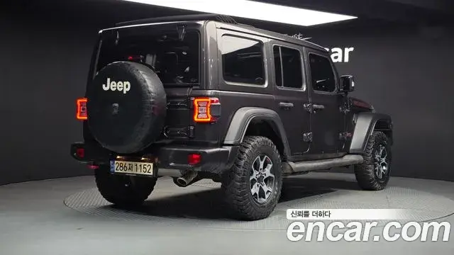 Jeep Wrangler 2021 — Şəkil 4/20