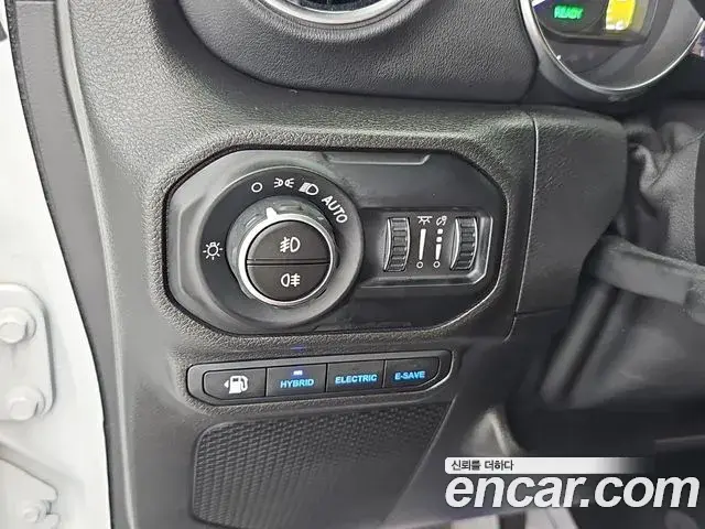 Jeep Wrangler 2021 — Photo 11/19
