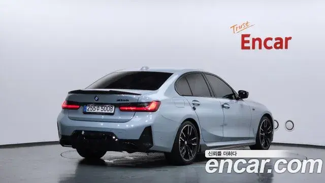 BMW 3 Series 2025 — ფოტო 23/33