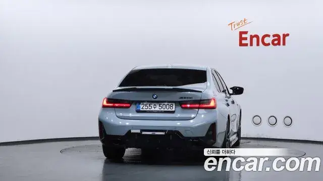 BMW 3 Series 2025 — ფოტო 24/33