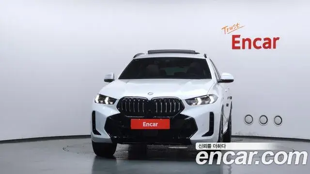 BMW X6 2025 — Photo 18/35