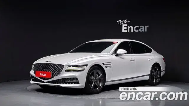 Genesis G80 2023 — Photo 30/37
