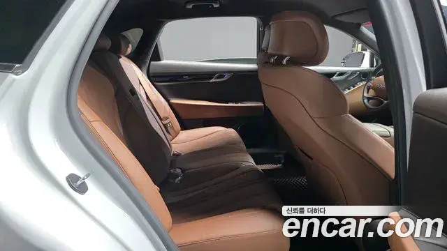 Genesis G80 2023 — Photo 32/37