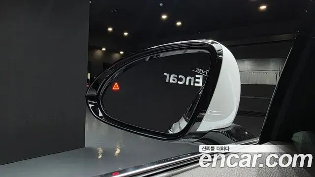 Genesis G80 2023 — Photo 21/37
