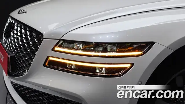 Genesis G80 2023 — Photo 22/37