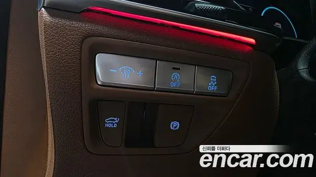 Genesis G80 2023 — Photo 23/37