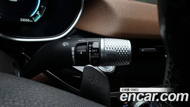 Genesis G80 2023 — Photo 16/37