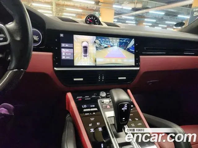 Porsche Cayenne 2020 — Фото 10/20