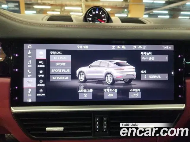 Porsche Cayenne 2020 — Фото 12/20