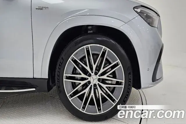 Mercedes-Benz GLE-Class 2025 — Фото 4/20
