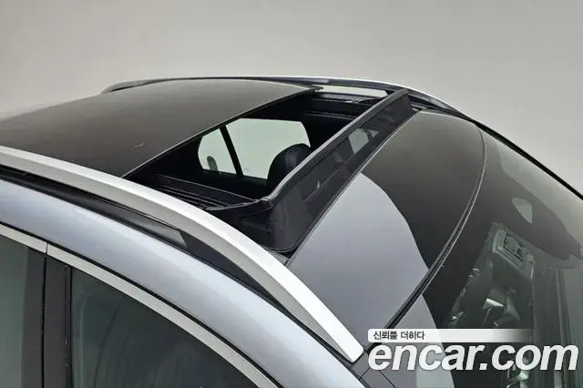 Mercedes-Benz GLE-Class 2025 — Фото 12/20