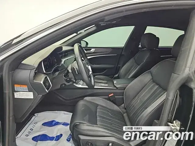 Audi A7 2021 — Photo 15/19