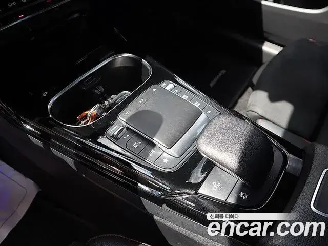 Mercedes-Benz CLA-Class 2020 — Фото 12/20