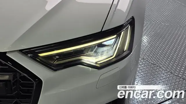 Audi A6 2020 — Şəkil 30/32