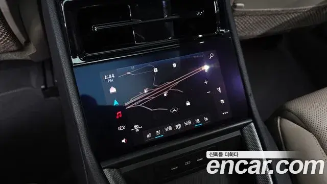 Porsche Panamera 2025 — ფოტო 17/20