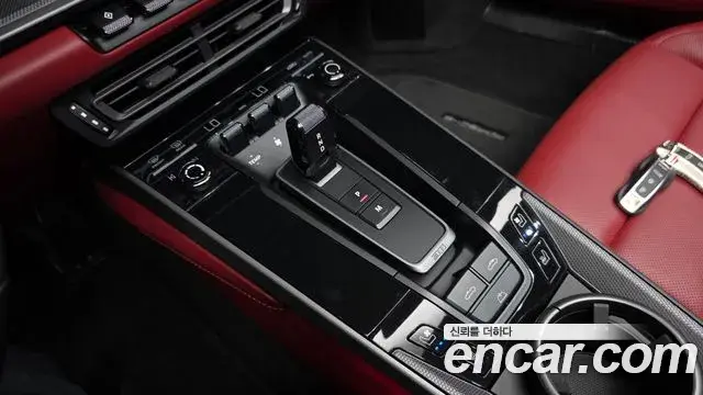 Porsche 911 2022 — ფოტო 5/20