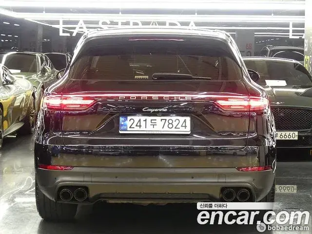 Porsche Cayenne 2021 — Şəkil 8/20