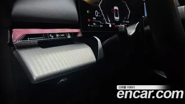 BMW 5 Series 2025 — ფოტო 15/40