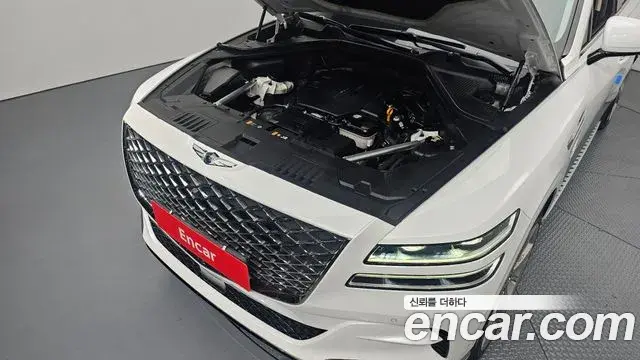 Genesis GV80 2021 — ფოტო 16/33
