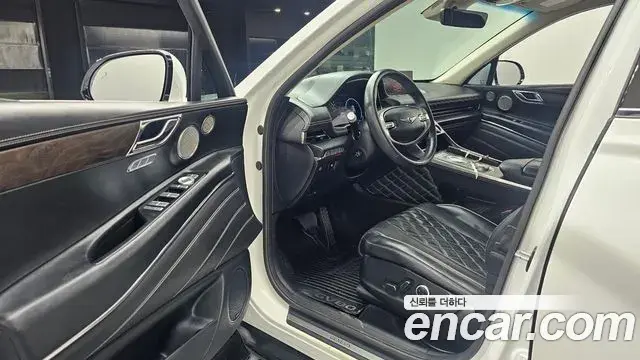 Genesis GV80 2021 — ფოტო 30/33