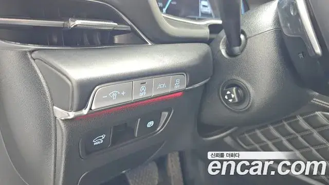 Genesis GV80 2021 — ფოტო 21/33