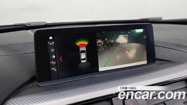 BMW 3 Series 2018 — Şəkil 7/33
