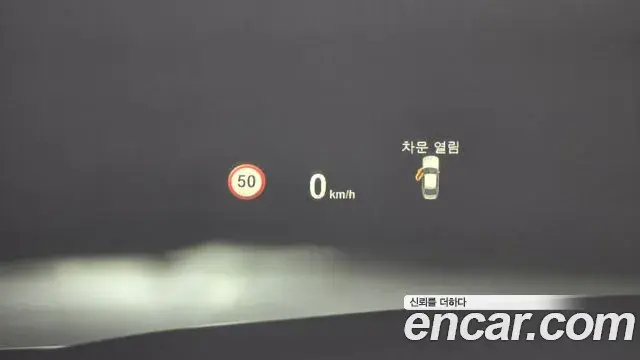 BMW 3 Series 2018 — Şəkil 12/33