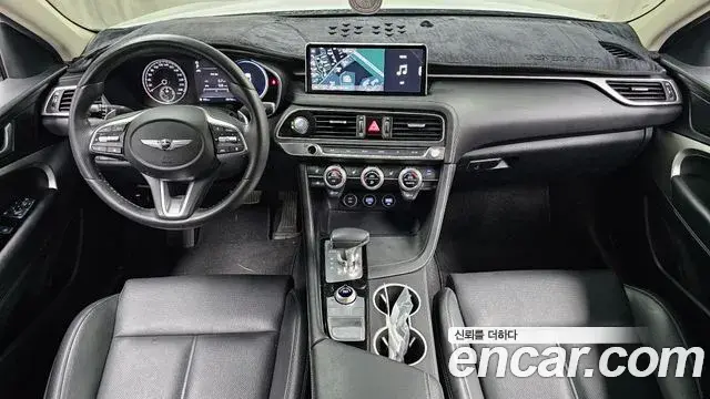 Genesis G70 2021 — Photo 2/31