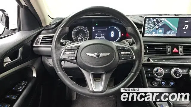 Genesis G70 2021 — Photo 30/31