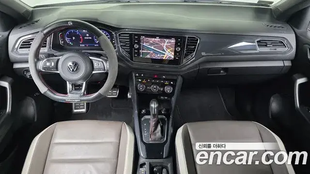 Volkswagen T-Roc 2021 — Фото 7/20