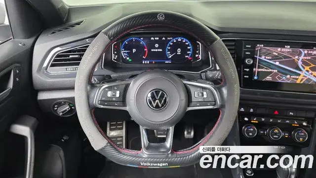 Volkswagen T-Roc 2021 — Фото 13/20