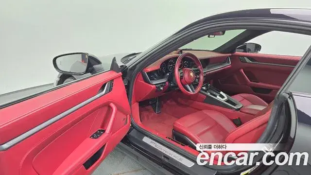 Porsche 911 2024 — ფოტო 29/30