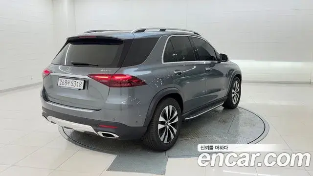 Mercedes-Benz GLE-Class 2026 — Photo 5/20