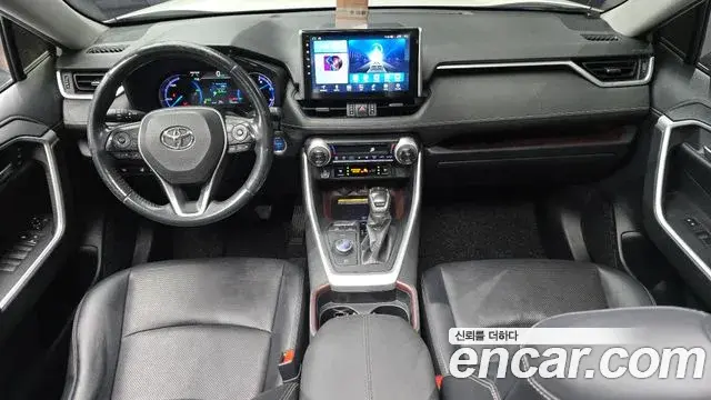 Toyota RAV4 2019 — Фото 7/20