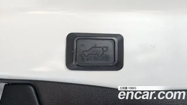 Toyota RAV4 2019 — Фото 20/20