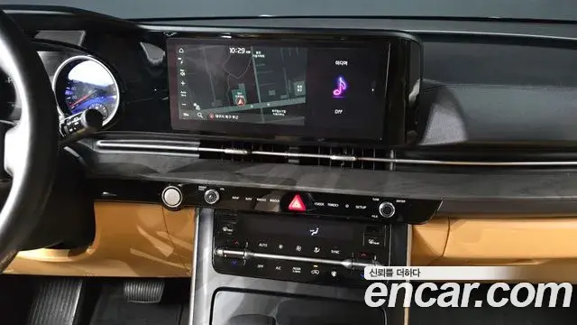 Kia Carnival 2023 — Şəkil 13/20